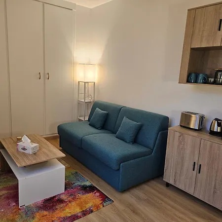 アパート Paris クリシー