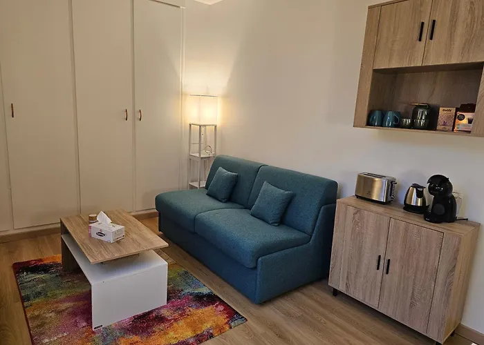 شقة Paris كليشي